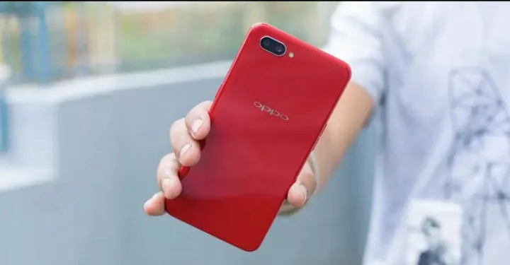 OPPO%20A3s%20Youth%20&%20Music%20Mobile%2019:9%20HD%20(4GB+64GB)%20-%20Image%204