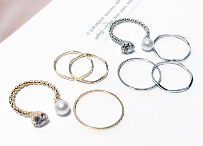 Pearl%20Rhinestone%20Open%20Ring%20and%20Simple%20Ring%20Set%20(%204%20pcs%20)%20/%20Adjustable%20Ring%20/%20Korea%20Ring%20-%20Image%203