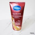 Vaseline Gluta-Hya PRO-AGE RESTORE Serum Burst Lotion 300ml. 