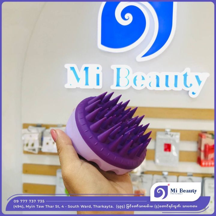 Scalp%20Brush%20(Cannot%20Choose%20Colour)%20-%20Image%202