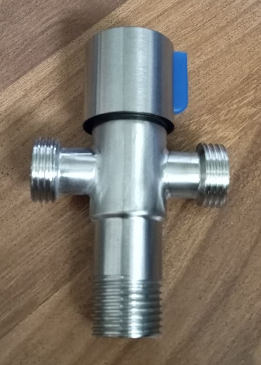 Two%20Way%20Angle%20Valve%20-%20Image%202