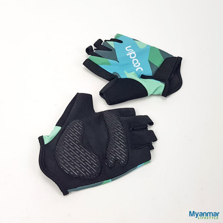 Fingerless%20Gel%20Cycling%20Gloves%20%E2%80%93%20Boodun%20-%20Image%204