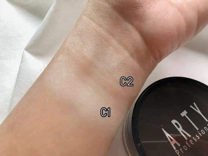 Arty%20Translucent%20Loose%20Powder%20%7B%20C1,%20C2%20%7D%20-%20Image%203