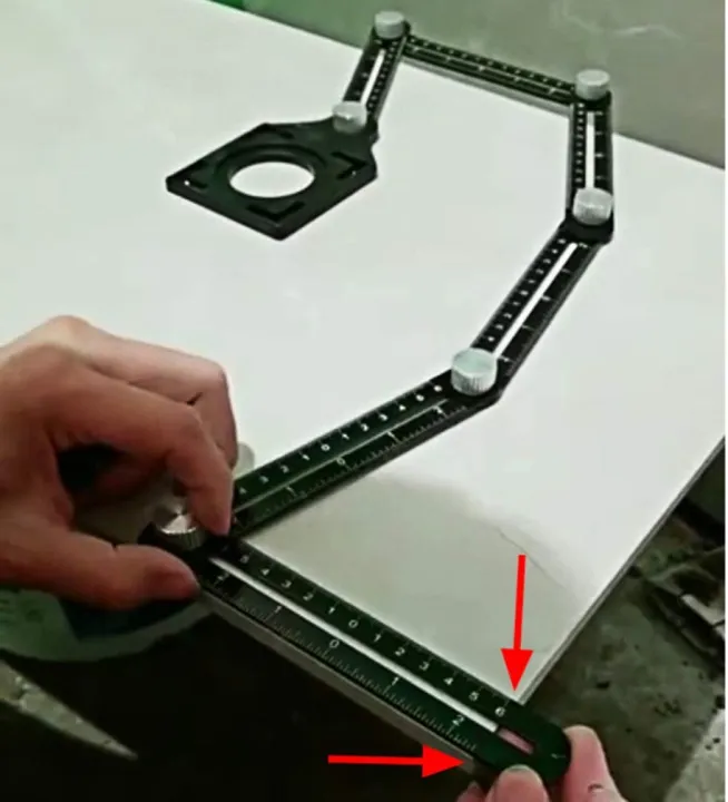 Clover%20Heavy%20Duty%20Aluminum%20Alloy%20Angle%20Template%20Tool%20%20Multi%20Function%20Universal%20Layout%20Measuring%20Ruler%20%20%20Aluminum%20Alloy%20Six-fold%20Ruler%20Tile%20Opening%20Locator%20Universal%20Puncher%20-%20Image%205