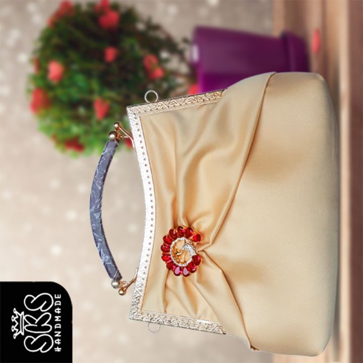 SKS%20Handmade%20Top%20Handle%20bag%20(%E1%80%95%E1%80%BD%E1%80%B2%E1%80%90%E1%80%80%E1%80%BA%E1%80%9C%E1%80%80%E1%80%BA%E1%80%80%E1%80%AD%E1%80%AF%E1%80%84%E1%80%BA%E1%80%A1%E1%80%AD%E1%80%90%E1%80%BA)%20-%20Image%204