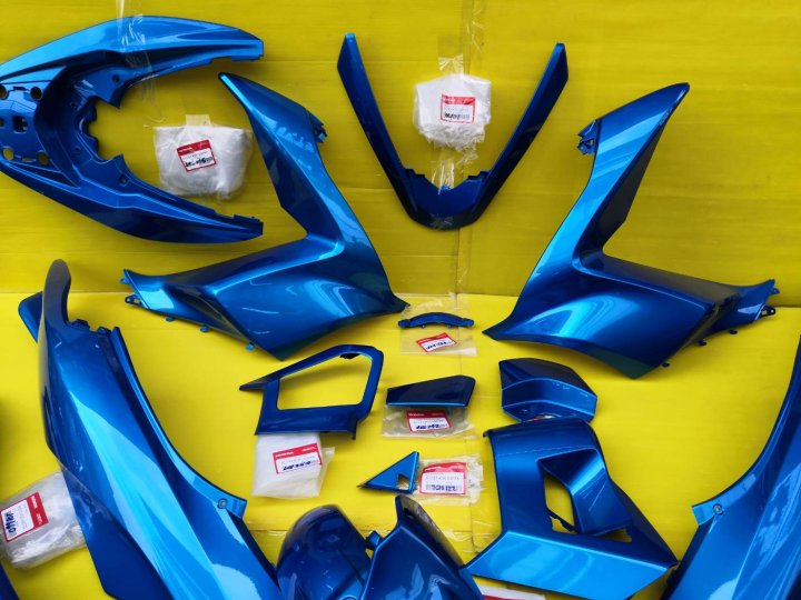 (Preorder)%20PCX150%20Shell,%20All%20Blue,%20Model-Specific%20(2016-2017).%20Genuine%20HONDA%20parts.%20Includes%2015%20pieces%20as%20shown.%20Free%20shipping.%20-%20Image%207