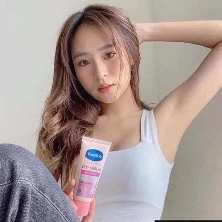 Vaseline%20Dry%20Serum%20(Bright%20&%20Dry)%20-%20Image%203