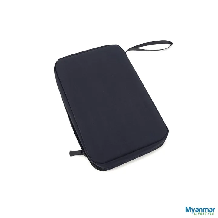 Organizer%20Case%20%E2%80%93%20Rivacase%20-%20Image%206