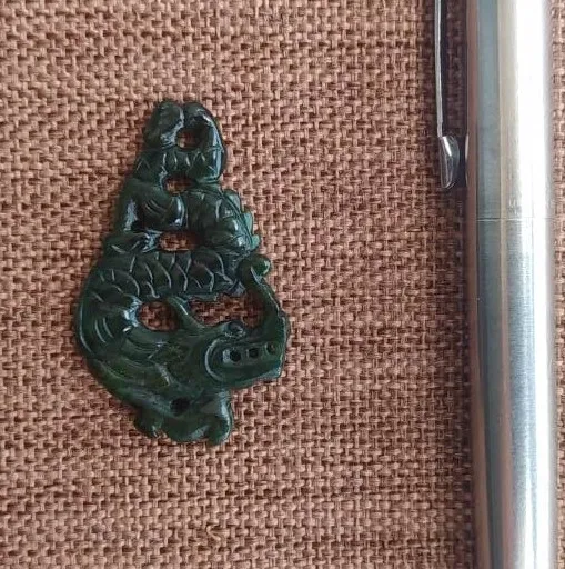 Dragon%20Jade%20Pendant,%20%E1%80%80%E1%80%BB%E1%80%B1%E1%80%AC%E1%80%80%E1%80%BA%E1%80%85%E1%80%AD%E1%80%99%E1%80%BA%E1%80%B8%E1%80%94%E1%80%82%E1%80%AB%E1%80%B8%20%E1%80%86%E1%80%BD%E1%80%B2%E1%80%9E%E1%80%AE%E1%80%B8%20-%20Image%203