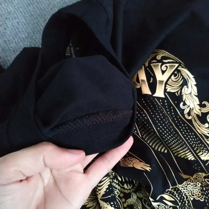 Yoke%20Thay%20(%20%E1%80%9B%E1%80%AF%E1%80%95%E1%80%BA%E1%80%9E%E1%80%B1%E1%80%B8%E1%80%A1%E1%80%80%20%E1%80%90%E1%80%AE%E1%80%9B%E1%80%BE%E1%80%95%E1%80%BA%20)%20Unisex%20T-Shirt:%20Stylish%20Coordination,%20Comfortable%20Cotton,%20and%20Eye-Catching%20Design%20-%20Image%207