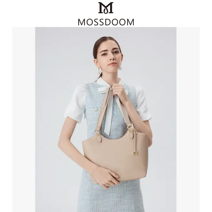 (Preorder)%20MOSSDOOM%20Shoulder%20Bag:%20Simple%20and%20Modern%20-%20Image%203