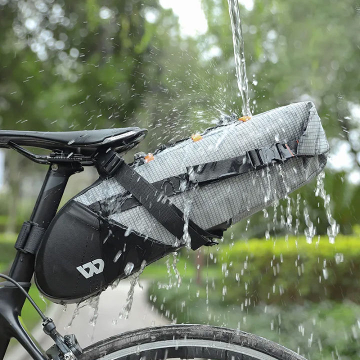 Water-Resistant%20Bikepacking%20Saddle%20Bag%20%E2%80%93%20West%20Biking%20-%20Image%203
