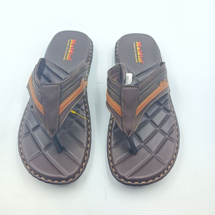 Maldini%20slides%20-%20Perfect%20for%20casual%20wear,Comfortable%20and%20stylish,Easy%20to%20slip%20on%20and%20off,%20Ideal%20for%20summer%20days%20-%20Image%204