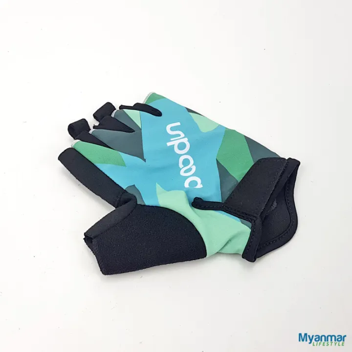 Fingerless%20Gel%20Cycling%20Gloves%20%E2%80%93%20Boodun%20-%20Image%208