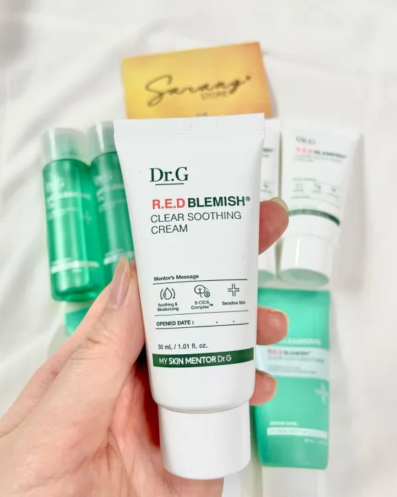 Dr.G%20Red%20Blemish%20Clear%20Soothing%20Cream%2030ml%20-%20Image%206