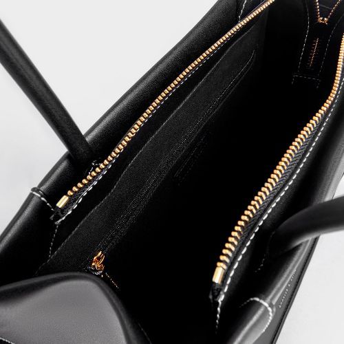 Charles%20&%20Keith%20-%20Daylla%20Large%20Tote%20Bag%20-%20Black%20-%20Image%208