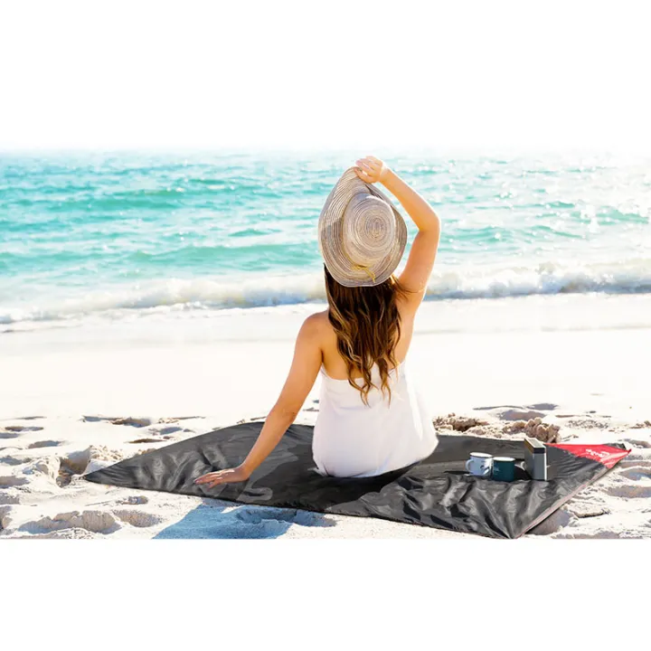 Ultralight%20Picnic%20Camping%20Mat%20-%20Image%204