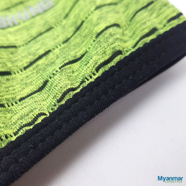 Convertible%20Cycling%20Scarf%20%E2%80%93%20Ice%20Silk%20Neck%20Gaiter%20%E2%80%93%20West%20Biking%20-%20Image%207