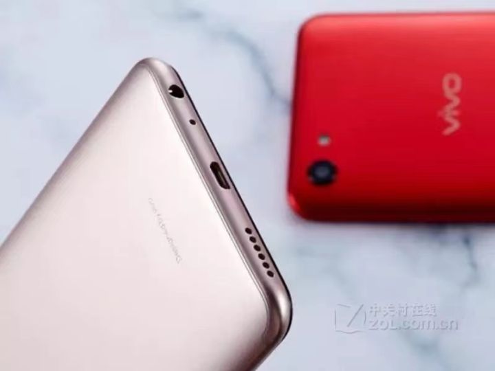 Vivo%20Y81,%206.22'%20Full%20Screen,4G%20LTE;2%20SIM+1%20SD%20Card;%203GB+32GB;%204GB%20+64GB;%20New%20Packing;%20One%20Year%20Warranty%20-%20Image%2010