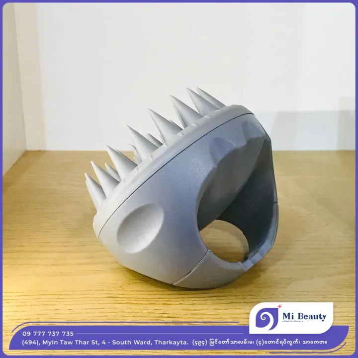 Scalp%20Brush%20(Cannot%20Choose%20Colour)%20-%20Image%203