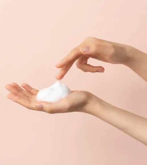 Yoon%20Skin%20Collagen%20Facial%20Foam%20150ml%20-%20Image%204