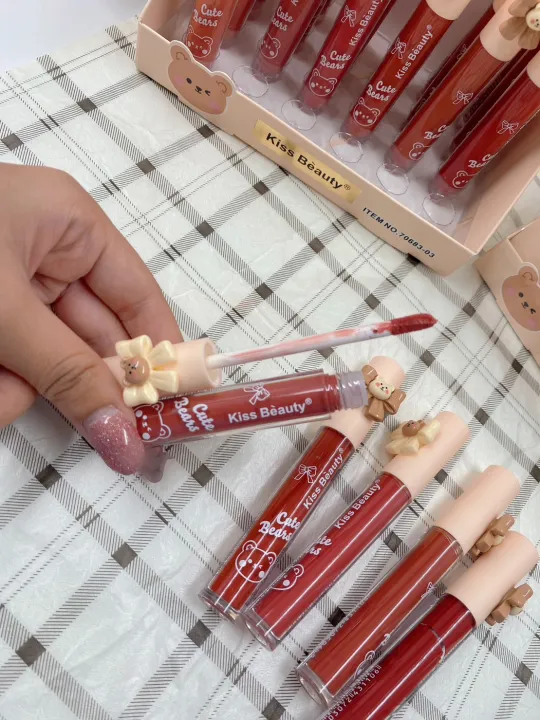 (Preorder)%C2%A070683-03%20Kiss%20Beauty%20Dipping%20Lipstick,%20Beautiful%20Color,%20Clear%20and%20Distinct,%20Long%20Lasting,%20Dries%20Quickly,%20Doesn'T%20Smudge,%20Has%206%20Color%20Tones,%20Cosmetics.%20-%20Image%204