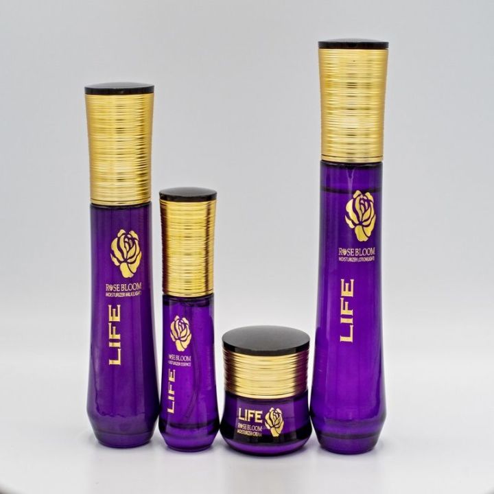 Life%20Rose%20Bloom%20Moisturizer%20Cream%20(30g)%20-%20Image%203