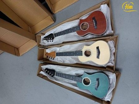 HM%20UKU23E%20Ukulele%20-%20Image%204