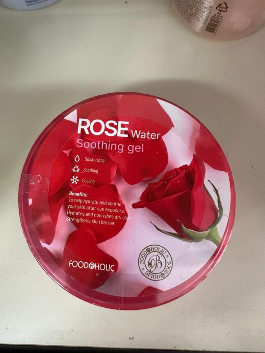 Food%20A%20Holic%20Rose%20Water%20Soothing%20Gel%20300ml%20-%20Image%204