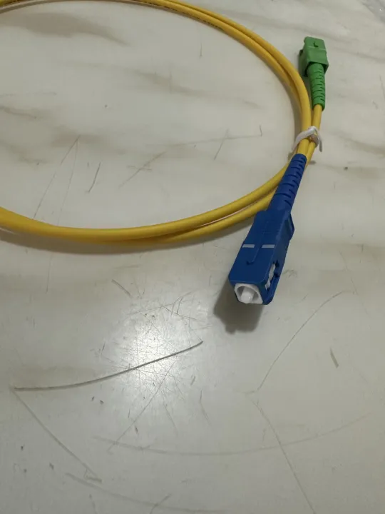Fiber%20patchcord%20SC/APC%20-SC/UPC%201%20meter%20length/%20FTTH%20yellow%20cable%20-%20Image%203