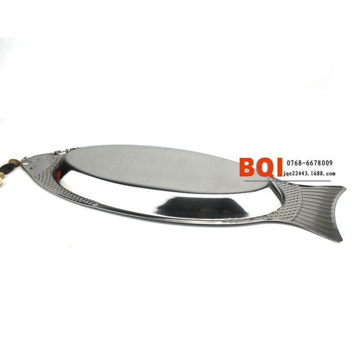 Fish%20shape%20steel%20tray%20-%20Image%204