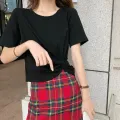 Fashionable top. 