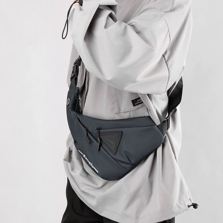 (Preorder)%20G40%20Triangular%20Chest%20Bag,%20Waterproof,%20Multi-purpose%20Shoulder%20Bag.%20-%20Image%206