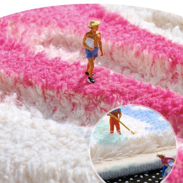 Moon%20Shape%20Soft%20Fur%20Foot%20Mat%20(L%20size)%20-%20Image%203