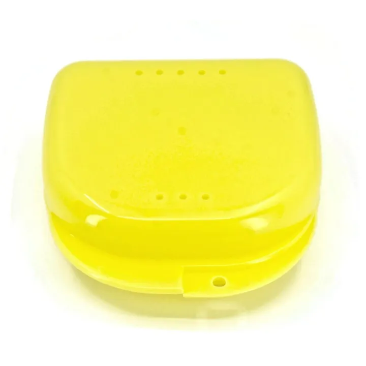 Retainer%20Case%20%E2%80%93%201pcs%20Durable%20Large%20Retainer%20Cases%20with%20Ventilation%20Holes%20For%20Orthodontic%20Retainer,%20Invisalign,%20Mouth%20Guard%20and%20Denture%20Storage.%20Tight%20Snap%20Lock,%20Color%20May%20Varies%20%E1%80%9E%E1%80%BD%E1%80%AC%E1%80%B8%E1%80%8A%E1%80%BE%E1%80%AD%E1%80%95%E1%80%85%E1%80%B9%E1%80%85%E1%80%8A%E1%80%BA%E1%80%B8%E1%80%91%E1%80%8A%E1%80%B7%E1%80%BA%E1%80%98%E1%80%B0%E1%80%B8%20-%20Image%203