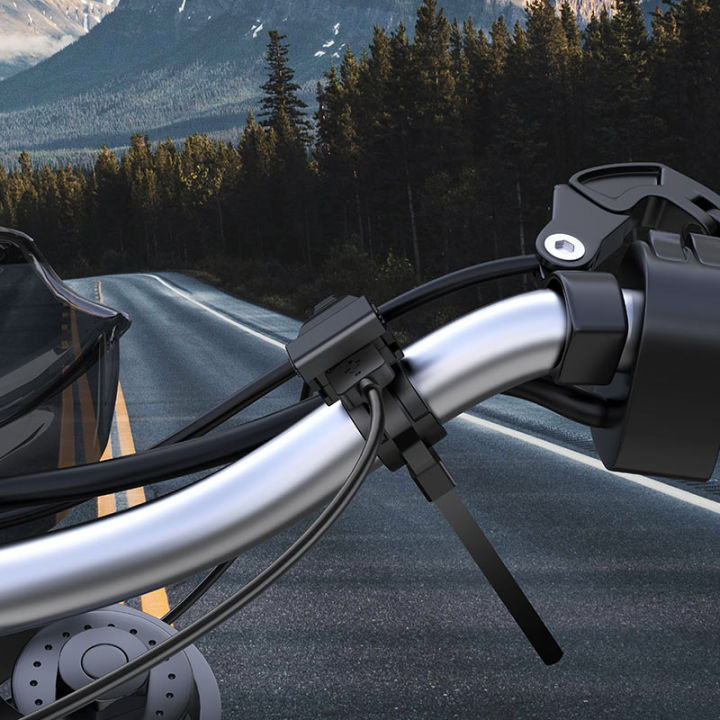 HOCO%20Motorcycle%20charger%20%E2%80%9CZ45%E2%80%9D%20-%20Image%206