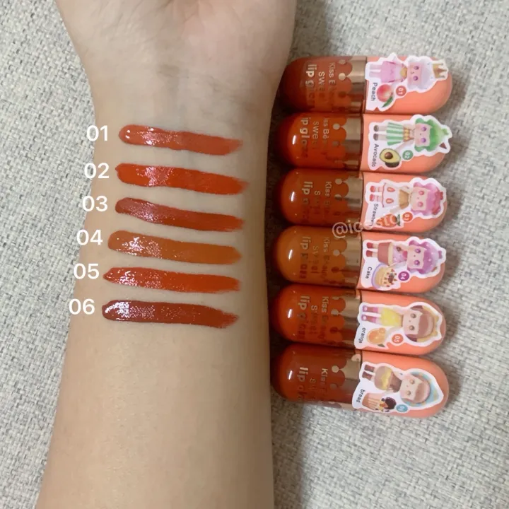 (Preorder)%2070042%20Velvet%20lip%20gloss,%20long-lasting,%20perfectly%20covers%20lip%20lines,%20smooth%20finish.%20Available%20in%206%20shades.%20-%20Image%202