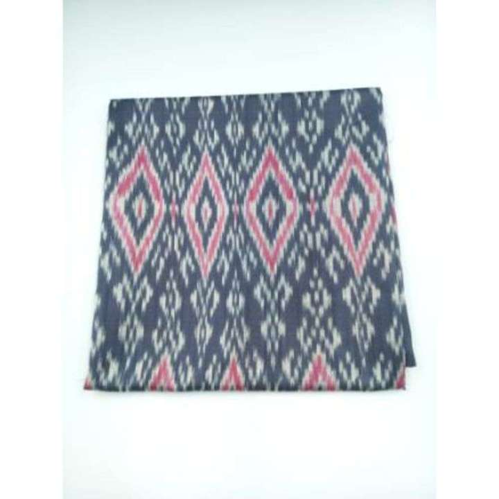 Myanmar Traditional Dress (အင်းလေးဇင်းမယ်)