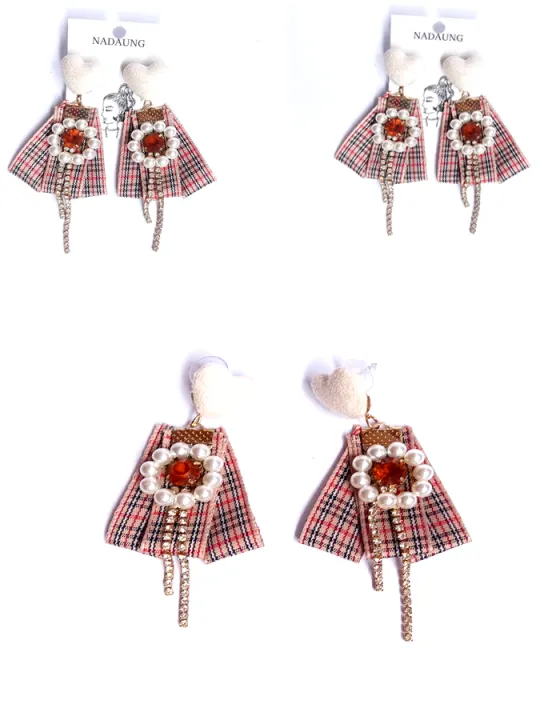 Fancy%20%E1%80%A1%E1%80%9E%E1%80%8A%E1%80%BA%E1%80%B8%E1%80%95%E1%80%AF%E1%80%B6/%20%E1%80%A1%E1%80%80%E1%80%BD%E1%80%80%E1%80%BA%20Design%20%E1%80%94%E1%80%AC%E1%80%B8%E1%80%80%E1%80%BD%E1%80%84%E1%80%BA%E1%80%B8%20/%E1%80%94%E1%80%AC%E1%80%B8%E1%80%80%E1%80%95%E1%80%BA%20/%20Earring%20(%20Red)%20-%20Image%202