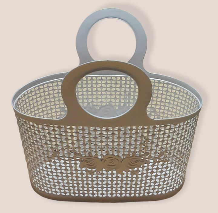 ခြင်းတောင်း (Basket)