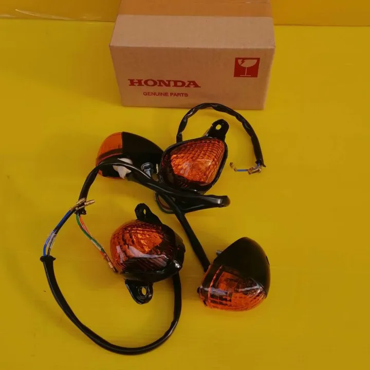 (Preorder)%20Front%20and%20rear%20turn%20signals,%20LS%20model,%20old%20model,%204%20lights%20as%20shown%20(Free%20shipping,%20cash%20on%20delivery)%20-%20Image%202