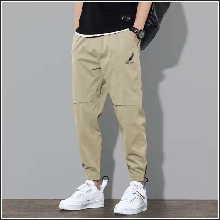 Jogger%20Leaf%20Men's%20Long%20Pants:%20Stylish%20Jogger%20Design%20for%20Comfortable%20and%20Fashionable%20Casual%20Wear%20in%20various%20colors%20-%20Image%203
