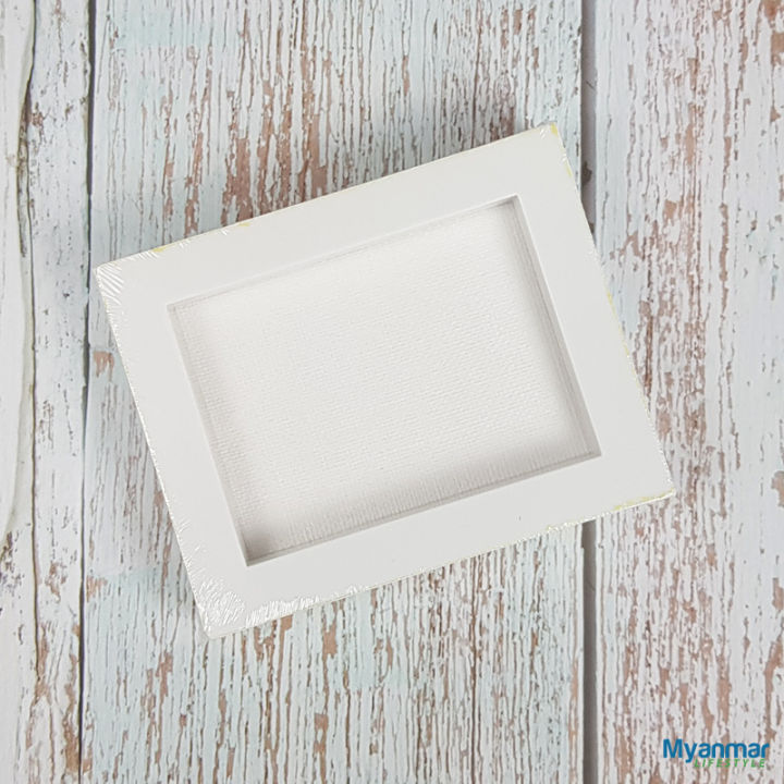 8%20x%2010cm%20Mini%20Canvas%20(2%20pcs%20per%20pack)%20-%20Mont%20Marte%20-%20Image%204