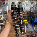 (Preorder) Rear shock absorbers Chobi Wave/Dream Length 320 Large spring Large shaft Genuine Chobi shock absorbers Free gassy stickers / cho-bi Both have a warranty for every pair Rear shock absorbers Wave. 