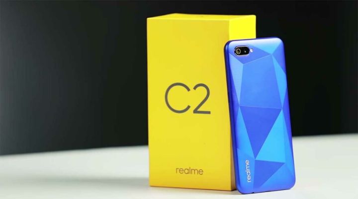 Realme C2 (Ram 3/32 GB ) is new packing