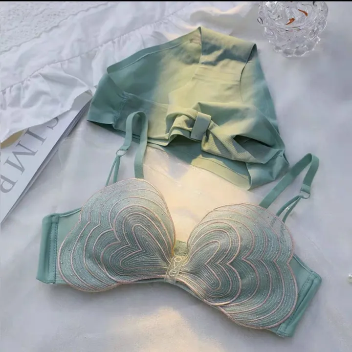 Lady%20Sexy%20Bra%20-%20Perfect%20for%20Matching%20Outfits,%20High-Quality%20Cotton,%20Comfortable%20Wear,%20Unique%20Design.%20-%20Image%207