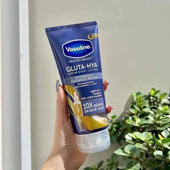 Vaseline%20Gluta-Hya%20Overnight%20Radiance%20Repair%20Lotion%20330ml%20(Expire%202027/04)%20-%20Image%202
