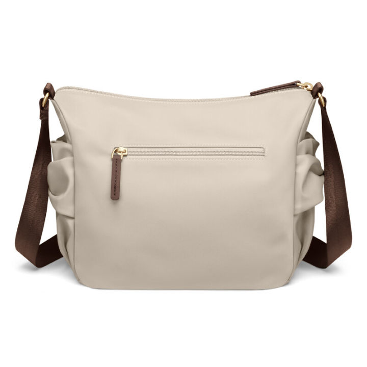 (Preorder)%20New%20Women's%20Golf%20Shoulder%20Bag,%20Nylon%20Shoulder%20Bag,%20Women's%20Casual%20Multi-Layer%20Versatile%20Shoulder%20Bag,%20Lightweight%20Black%20Apricot%20Shoulder%20Bag%20-%20Image%206