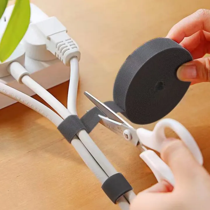 Velcro%20tape%20for%20fastening%20wires,%20charging%20cables,%20headphone%20cables,%20cable%20ties.%20-%20Image%202