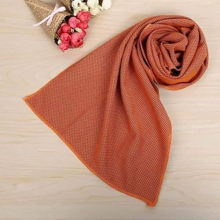 Super%20Cooling%20Sport%20Towel%20-%20Image%202